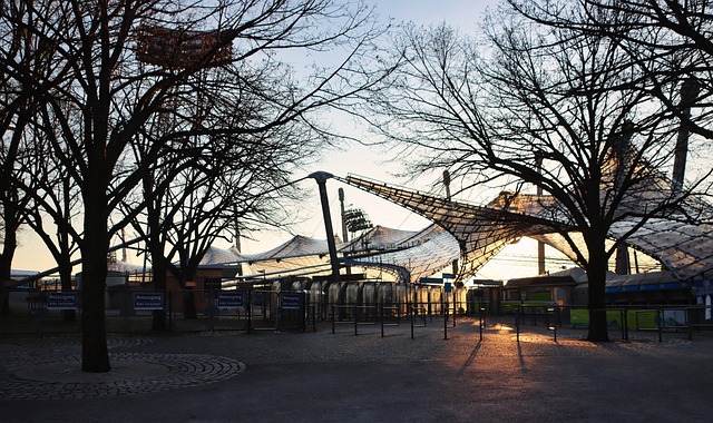 重新审视 重新审视